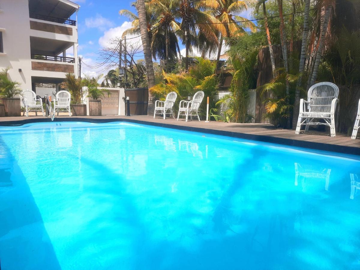 Luxury Modern Apartment - Excellent Location 50M From The Beach, Restaurants, Bars, Shops Flic en Flac Екстер'єр фото