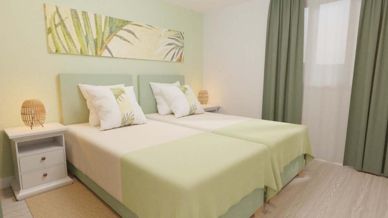 Luxury Modern Apartment - Excellent Location 50M From The Beach, Restaurants, Bars, Shops Flic en Flac Екстер'єр фото