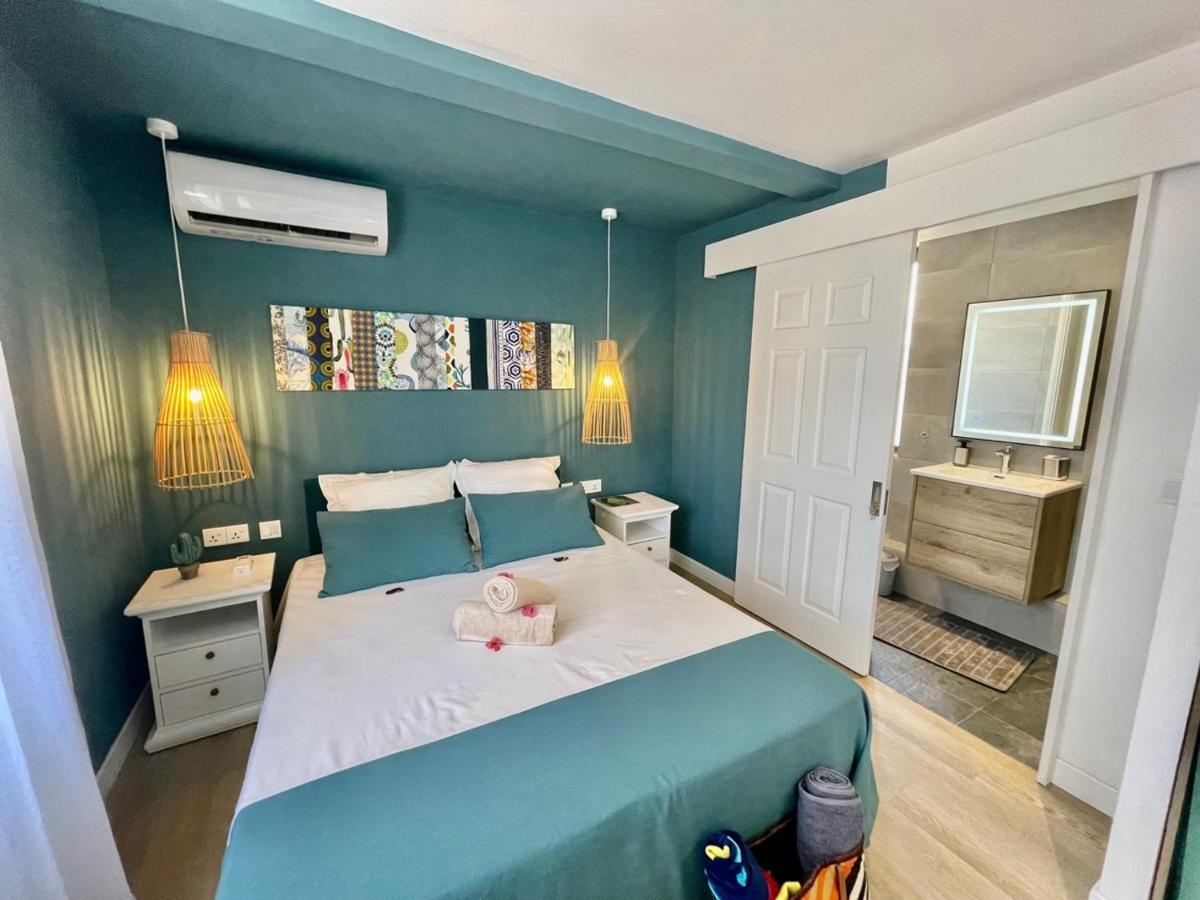 Luxury Modern Apartment - Excellent Location 50M From The Beach, Restaurants, Bars, Shops Flic en Flac Екстер'єр фото